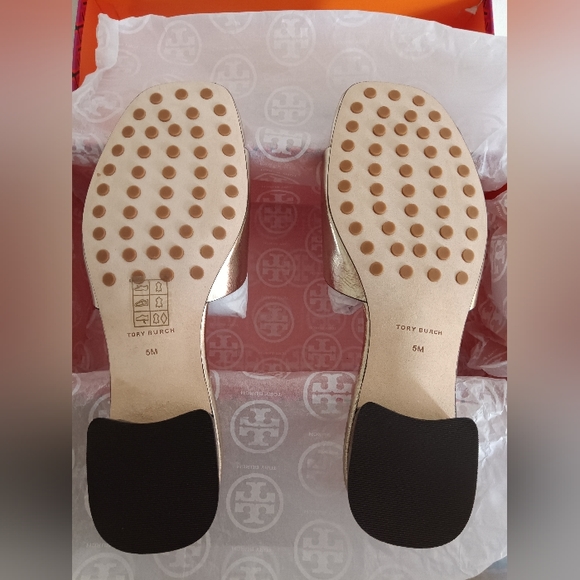 Tory Burch Slide Size 5 - Picture 7 of 11